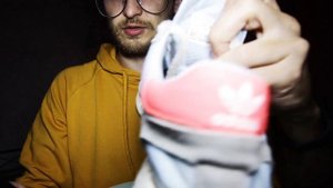 Adidas Iniki Runner (I-5923). Обзор лучших кроссовок на лето!