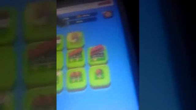 Кирилл играет в Merge Town! смотреть онлайн