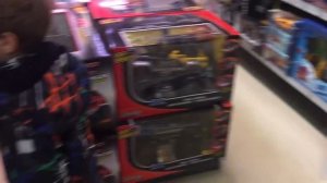 Куча игрушек! Предновогодний поход в Детский Мир! Nerf Rival и другие крутые игрушки!