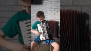 песня Чёрный бумер На аккордеоне