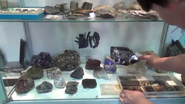 Выставка минералов и горных пород. 19 часть.
