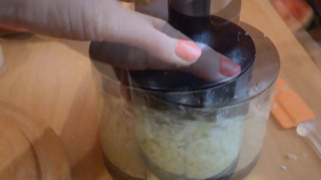 Кабачковые тонкие блинчики с молоком - идеальный рецепт! смотреть онлайн