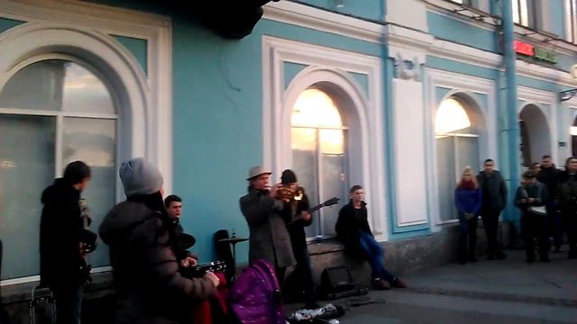 Безумно красивая уличная музыка