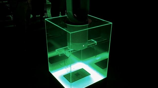 Демонстрация работы воздухоочистителя Dyson смотреть онлайн