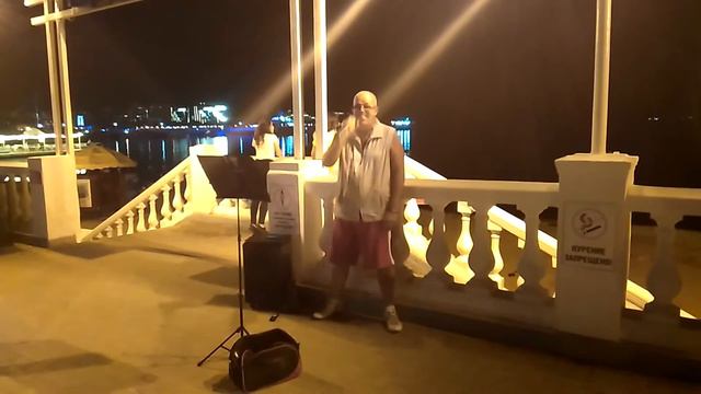 Геленджик Уличный Музыкант 2017 года смотреть онлайн