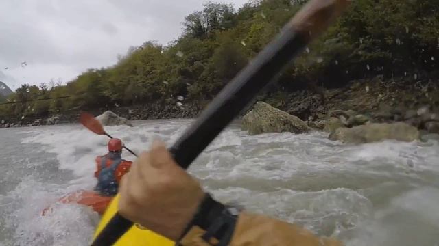 Каякинг в Грузии. Спокойная р. Риони смотреть онлайн