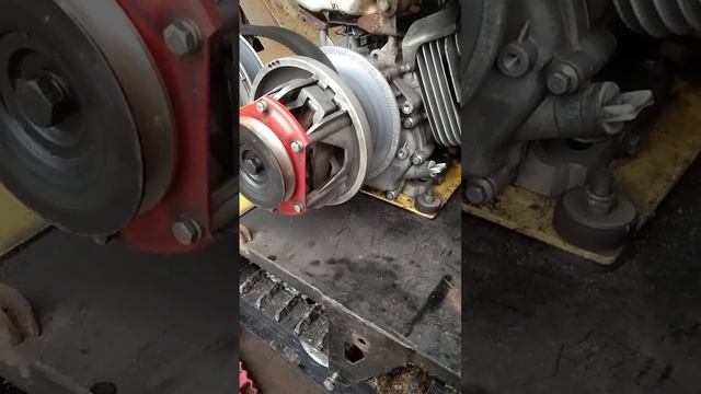 Мотобуксировщик Fishride с двигателем Вымпел 17. 192F. Переборка ходовой. смотреть онлайн