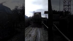 Песок доставка в дачный кооператив. 28-14-66 самосвал Камаз выгрузка