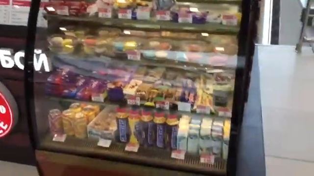 Витрина Марихолодмаш Veneto 0,95 new вид спереди смотреть онлайн