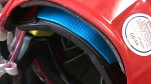 Bauer Reakt 200 vs the CCM Tacks 310 - Rememeber like, sub, and hit the notification bell -