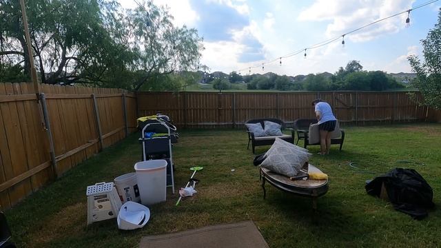 Американский дом/Субботник на патио/Доделали полки в шкафу/Красим стены в фойе. смотреть онлайн