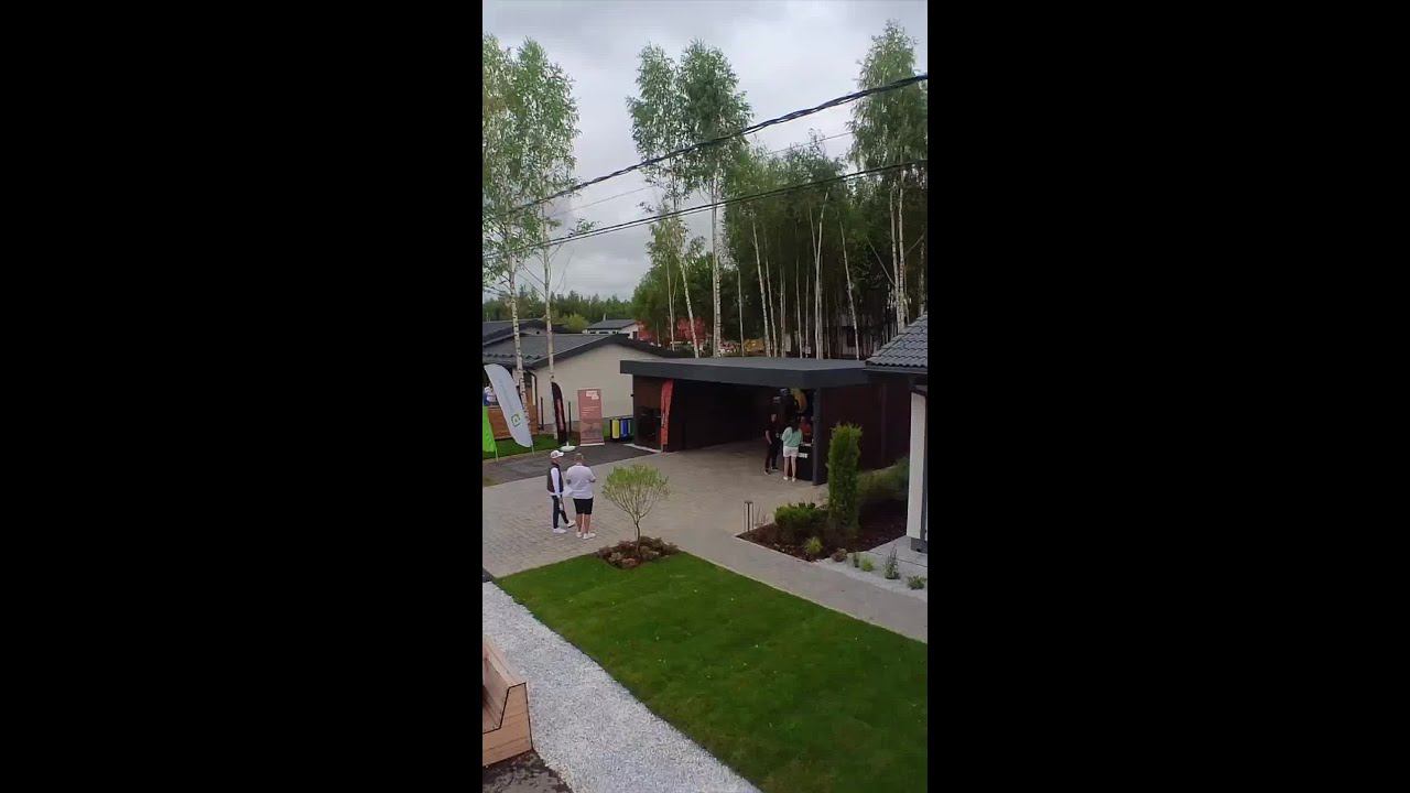 Автомобильный навес для двух автомобилей с дополнительным хоз помещением на выставке Open Village смотреть онлайн