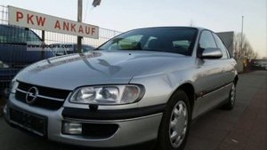 Opel Omega 2.0 CD
