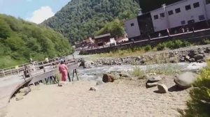 БЕСПЛАТНЫЕ ТУАЛЕТЫ И ПОЛЕЗНАЯ ВОДИЧКА НА РОЗА ХУТОР.