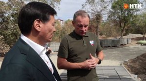 Глава Калмыкии проинспектировал благоустройство улицы Городовикова в Элисте