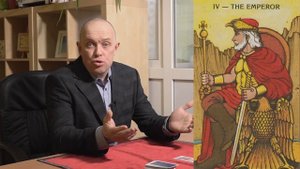 Прямые и перевернутые значения карт ТАРО какие использовать?