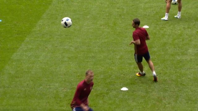 Russia training at Stade Pierre Mauroy - 14.06 смотреть онлайн