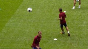 Russia training at Stade Pierre Mauroy - 14.06