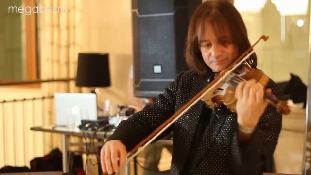 Ведущий Владмир Беляев. День Рождения Никаса Сафронова. смотреть онлайн