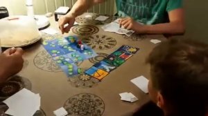 Играем в Диксит всей семьёй