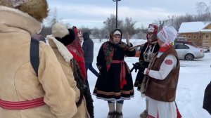 Этнокомплекс «Ясна» в Чувашии. Чувашский национальный костюм, великий дуб Чувашии