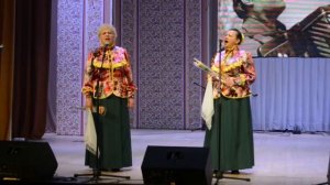 Вокальный дуэт, "Цветет черемуха к похолоданию"