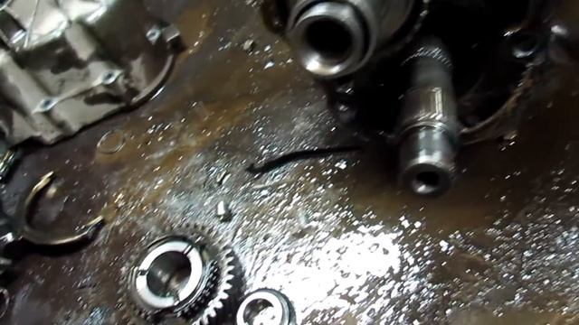 ауди 100 с4 почти шести ступка. смотреть онлайн