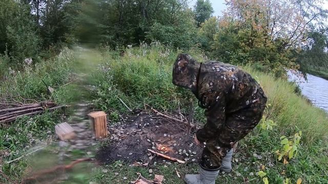 ДОБЫВАЮ ОГОНЬ,ГОТОВЛЮ!!!РЫБАЛКА С НОЧЁВКОЙ!!!