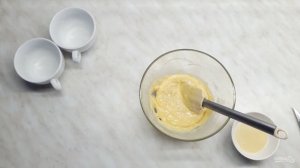 Кокосово-лимонный кекс в микроволновке