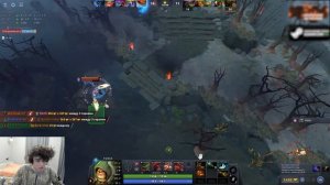 РОСТИК ТЕРПИТ КРИКИ ТЫСЯЧНИКА С МИКРОФОНОМ ВО РТУ _ ROSTIK ПОПАЛ В ОЧЕРЕДНОЕ СКРЫТОПУЛЬНОЕ