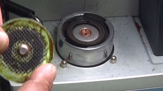 Saeco Magic Cappuccino Combi не делает кофе. Чистка смотреть онлайн