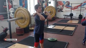 Махачкалинские спортсмены готовятся к Первенству Дагестана по тяжёлой атлетике