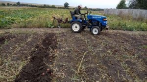 Испытываю  картофелекопалку на Скаут Т 15