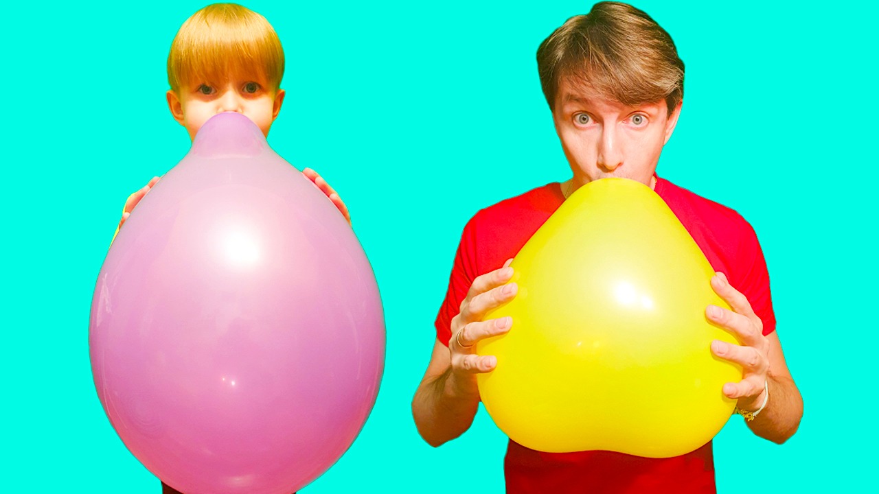 надуть шарик побольше. воздушные шарики надувать. надувание воздушного шара. гимнастика для пальцев рук с шариками. насос надувать шарики.
