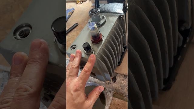 Вакуумний насос 2нвр5дм. Ремонт вакуумного насосу. Частина 1 смотреть онлайн