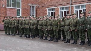 С сентября смоленские школы будут начинать учебные недели с подъёма государственного флага под гимн