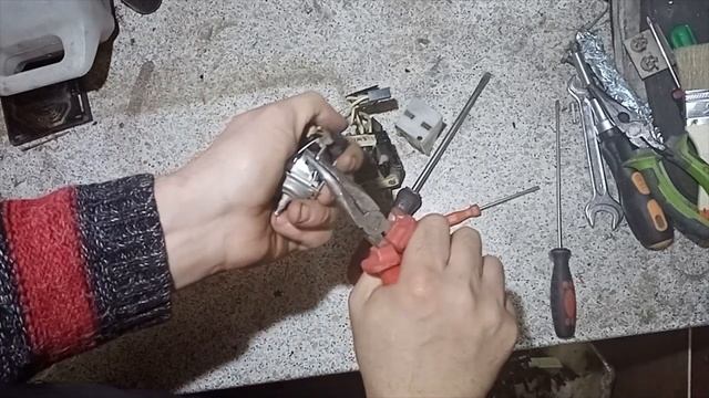 Холодильник в металлолом.Сколько меди? смотреть онлайн