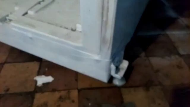 Ремонт корпуса холодильника Zanussi смотреть онлайн