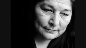 Mercedes Sosa La Peregrinacion Ariel Ramirez (english lyrics)