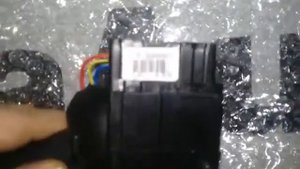 255408317R Подрулевой переключатель света и фар Renault Duster (2015-2016)