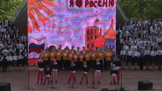 ПОЮТ ДЕТИ ПСКОВЩИНЫ