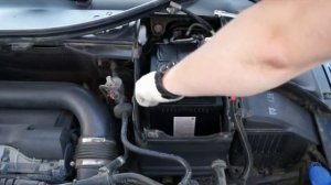 Видео установки аккумулятора Volvo S80. Какой аккумулятор установить на Volvo S80?