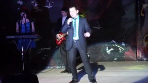 Ильшат Яппаров - кызыл роза .AVI