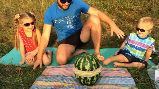 Сколько резинок нужно что бы ВЗОРВАТЬ АРБУЗ смотреть онлайн