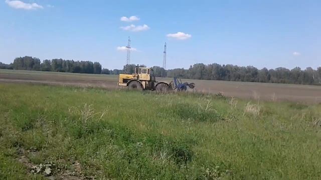 Глубокорыхлитель ГР-7 (НОЭЗНО-Сельмаш) и Кировец