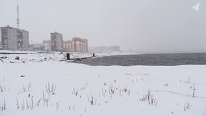 ГОРОД У ОЗЕРА