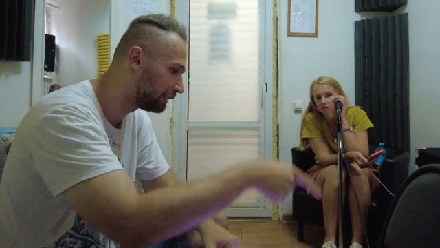 КОМПЬЮТЕР, ЗВУКОВАЯ КАРТА, КОНТРОЛЛЕР, СИНТЕЗАТОРЫ в ОДНОМ приборе Akai Force | Трек за ОДИН день 4 смотреть онлайн