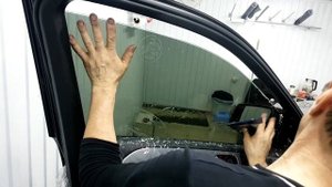 Тонировка Mercedes GLE400 переднее стекло