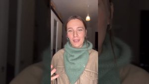 Капор с манишкой в цвете шалфей. Обзор