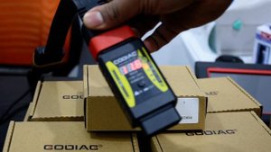Godiag GT106 24V to 12V Heavy Duty Truck Adapter for X431 for Truck Converter Heavy Diagnosis